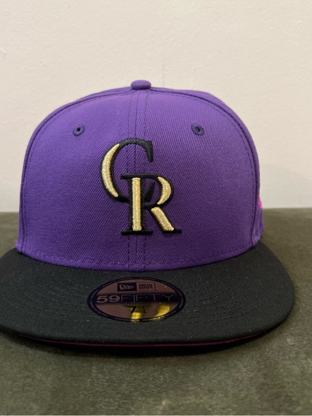 New Era 59FIFTY Colorado Rockies Purple & Black Fitted Cap - Size 7 1/4